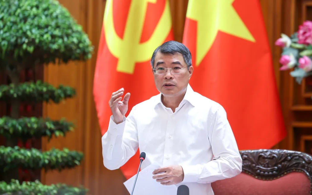 Thủ tướng nêu rõ, phải tập trung tổ chức thực hiện quyết liệt, thực chất, hiệu quả hơn nữa, bảo đảm mục tiêu giải ngân và hiệu quả đầu tư - Ảnh: VGP/Nhật Bắc