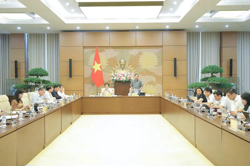 Đề xuất cắt giảm mạnh danh mục ngành, nghề kinh doanh có điều kiện- Ảnh 1.