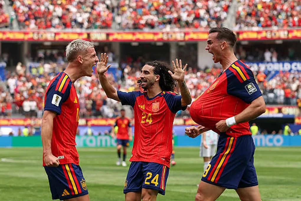 Với chiến thắng 2-1 Tây Ban Nha vượt Bỉ để chạm trán Pháp ở bán kết World Cup 2026- Ảnh 1. Với chiến thắng 2-1 Tây Ban Nha vượt Bỉ để chạm trán Pháp ở bán kết World Cup 2026- Ảnh 1.