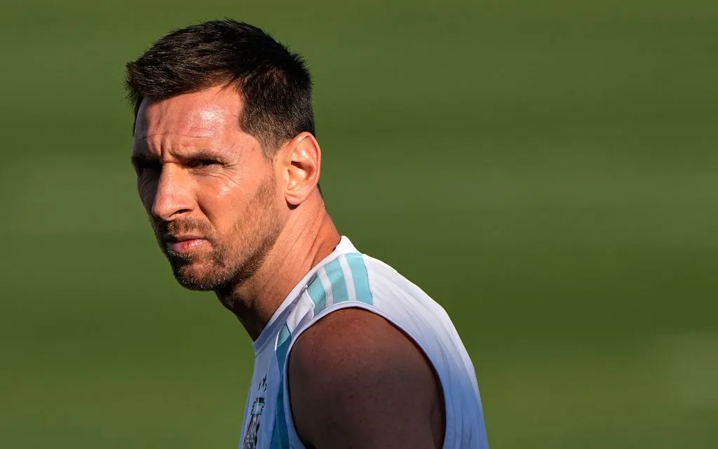 Messi trong buổi tập ngày 11/7. (Ảnh: AP)