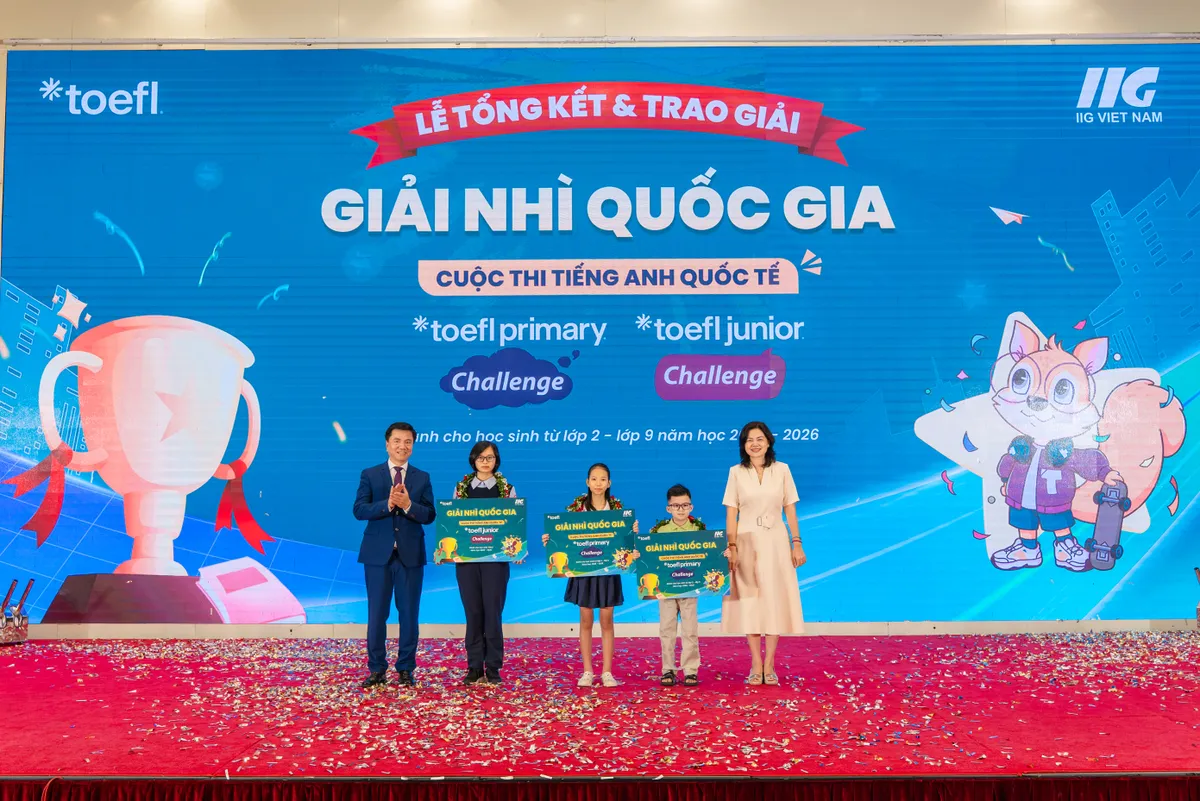 Học sinh Hà Nội thắng lớn tại cuộc thi tiếng Anh TOEFL Challenge - Ảnh 2.