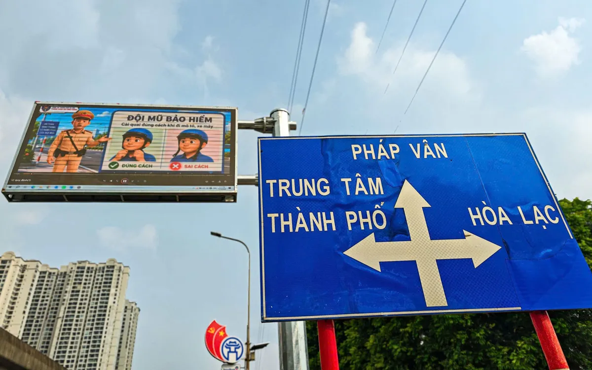 Hệ thống màn hình được bố trí tại các cửa ngõ và trục giao thông chính có lưu lượng phương tiện đặc biệt lớn