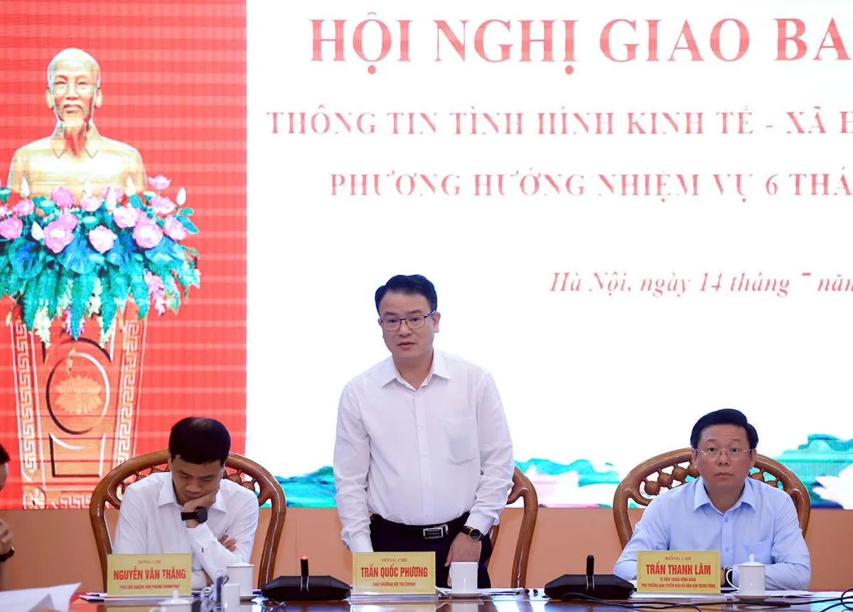 Kết quả kinh tế - xã hội 6 tháng khẳng định hiệu quả điều hành trước nhiều thách thức- Ảnh 1.