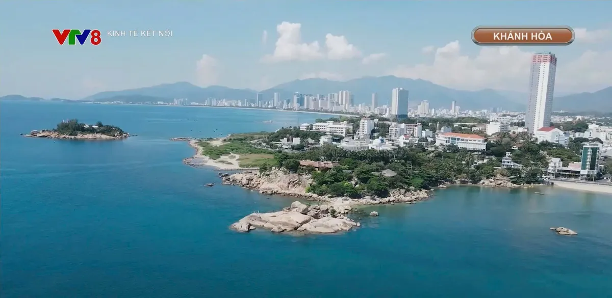 Thiếu điểm nhấn định vị thương hiệu du lịch Khánh Hòa- Ảnh 1. Thiếu điểm nhấn định vị thương hiệu du lịch Khánh Hòa- Ảnh 1.