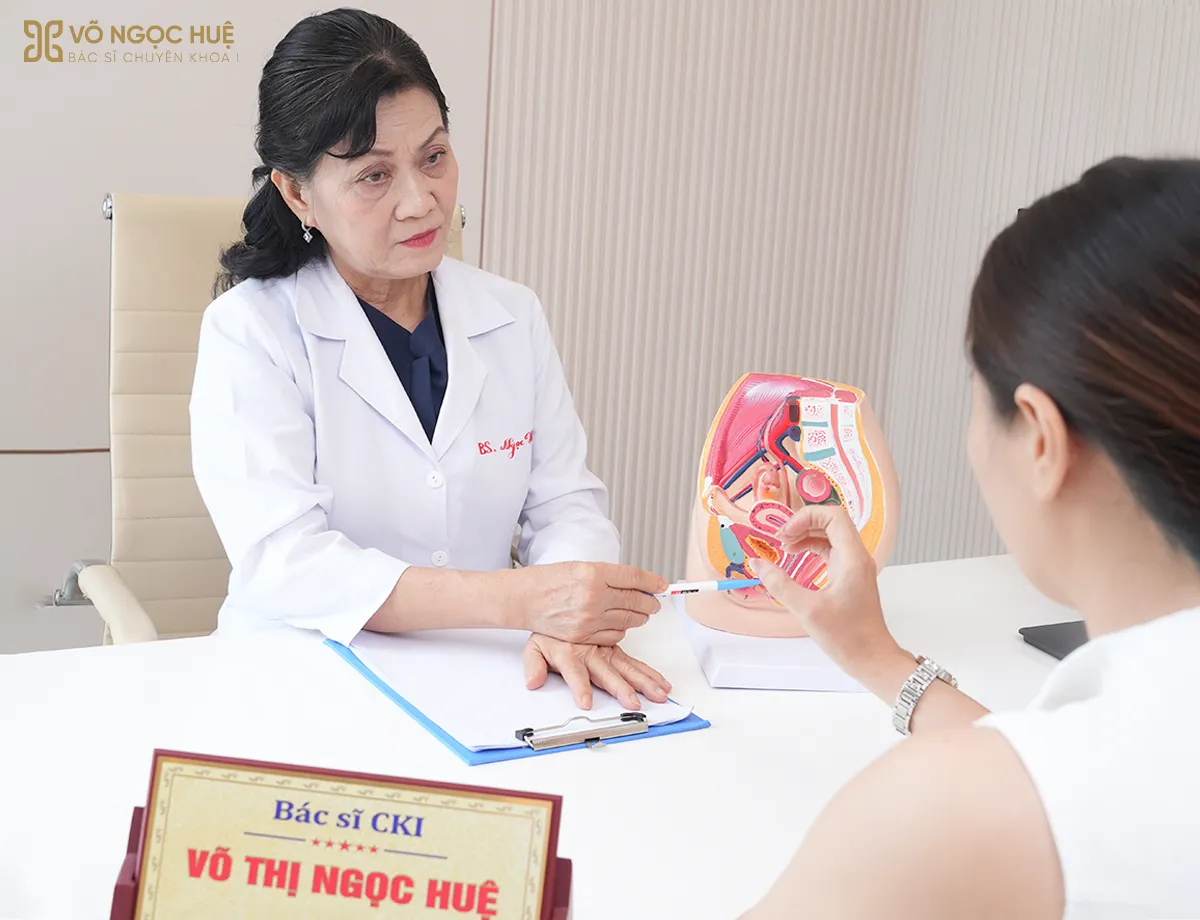 Hơn 35 năm kinh nghiệm, b&aacute;c sĩ V&otilde; Thị Ngọc Huệ v&agrave; h&agrave;nh tr&igrave;nh phục hồi v&ugrave;ng k&iacute;n to&agrave;n diện cho phụ nữ Việt- Ảnh 3.