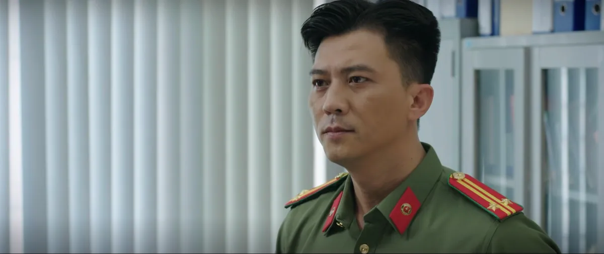 Trời cao nguyên xanh - Tập 7: Chưa làm việc với người dân nhưng Tuấn đã gặp nhiều vấn đề ở địa bàn - Ảnh 7.