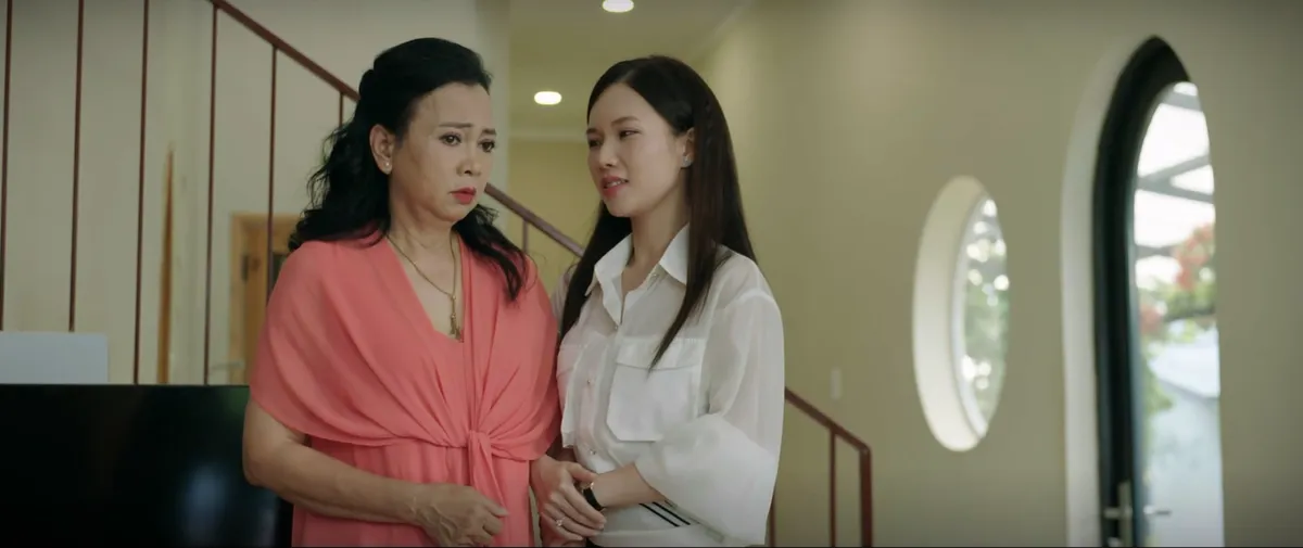 Trời cao nguyên xanh - Tập 7: Chưa làm việc với người dân nhưng Tuấn đã gặp nhiều vấn đề ở địa bàn - Ảnh 15.
