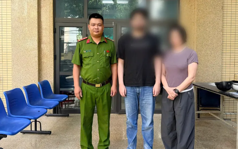 Công an phường Tây Hồ kịp thời ngăn chặn vụ “bắt cóc online”, bảo vệ an toàn cho người dân. Ảnh: Công an TP Hà Nội