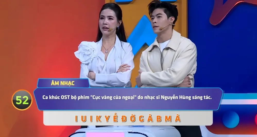 Hoa hậu Phan Thị Mơ đối đầu hai siêu mẫu thể hình, giành chiến thắng tại Úm ba la ra chữ gì - Ảnh 3.