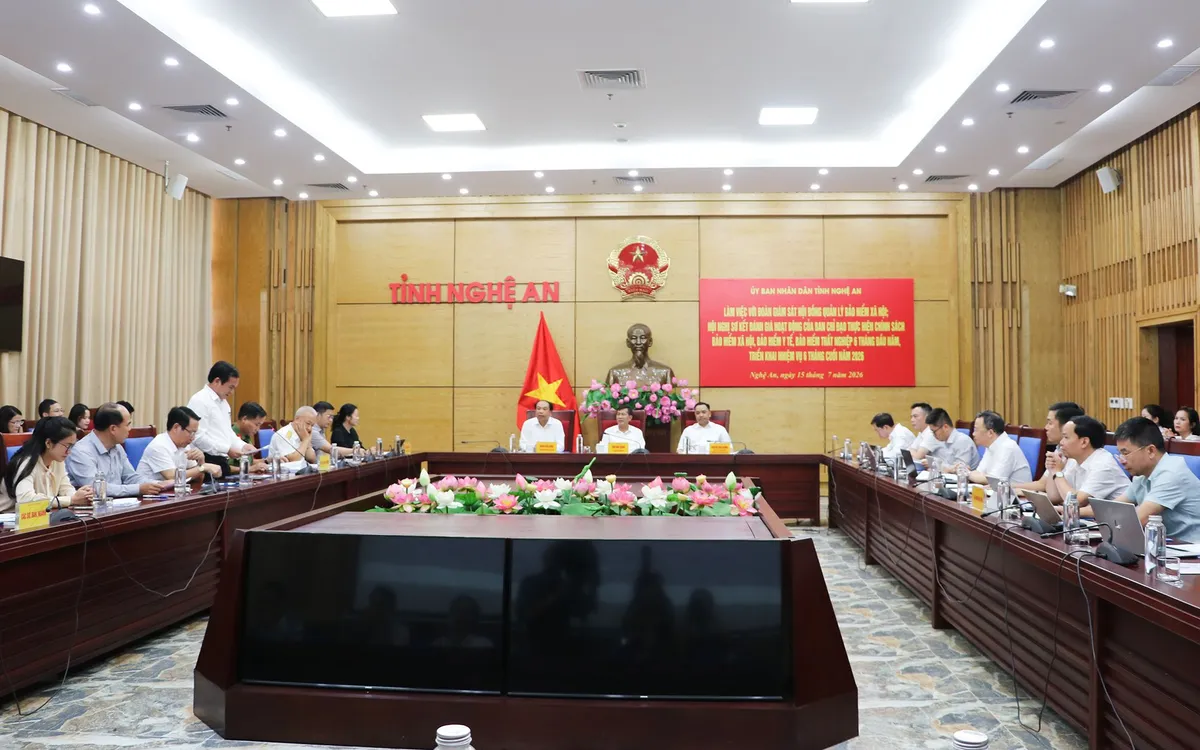 Quang cảnh buổi làm việc. Ảnh PT.