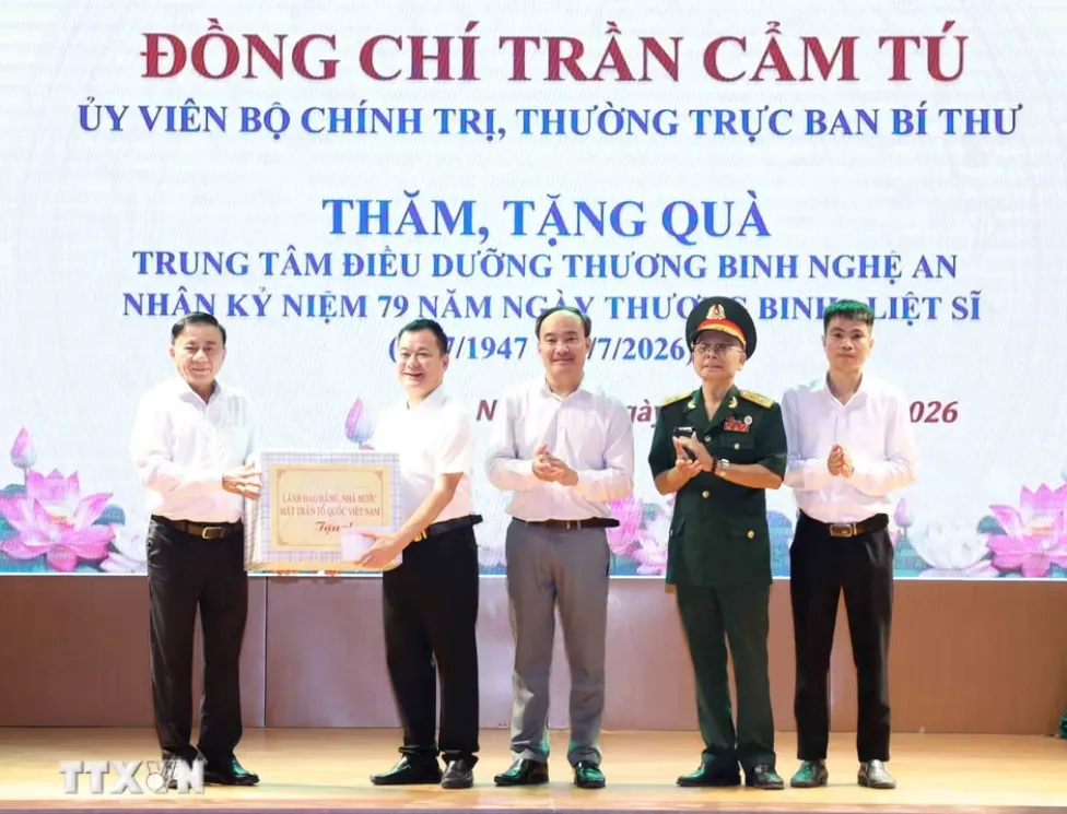 Thường trực Ban Bí thư: Chăm lo người có công là trách nhiệm của cả hệ thống chính trị và toàn xã hội - Ảnh 2.