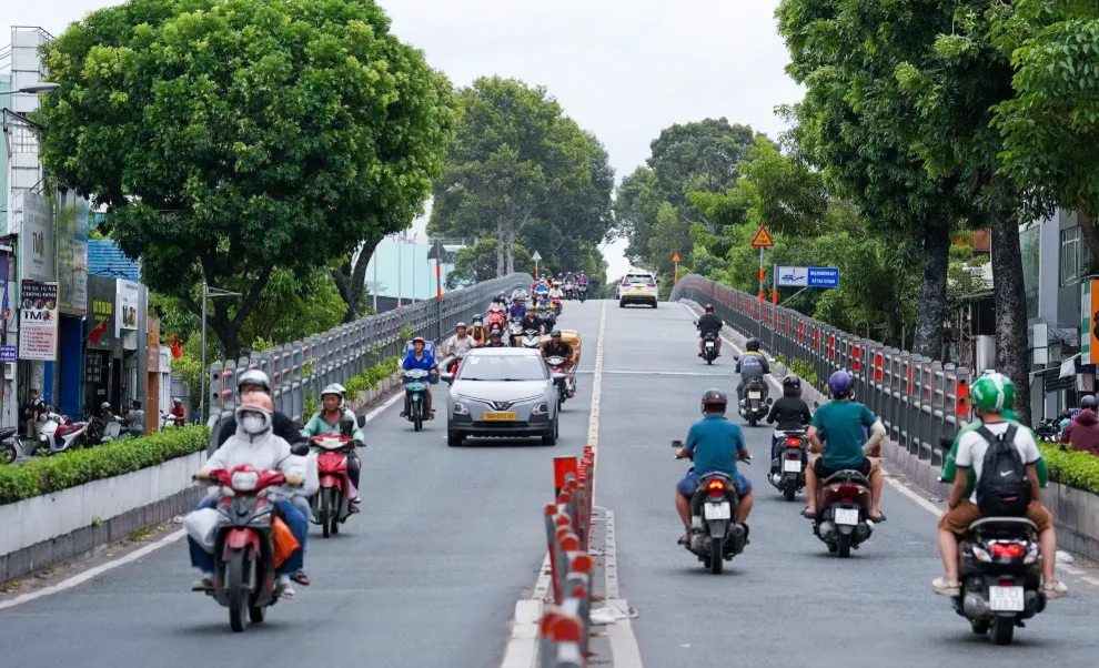 TP Hồ Chí Minh xây 7 cầu vượt giảm ùn tắc giao thông - Ảnh 1.