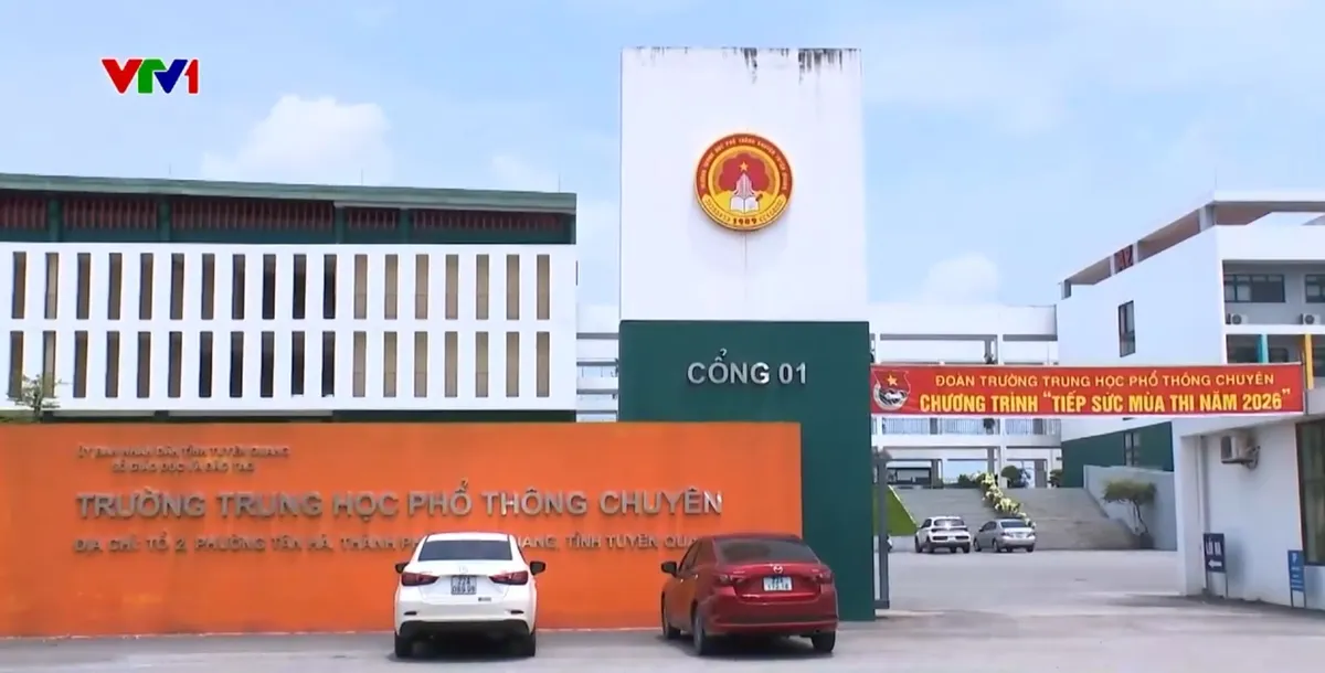 Từ bất thường điểm thi ở Tuyên Quang đến bài toán giám sát bằng dữ liệu - Ảnh 2.