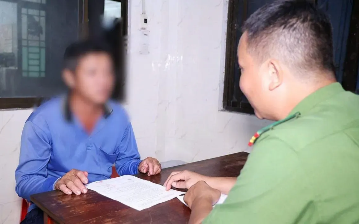 Công an An Giang vừa ra quyết định tạm giữ hình sự đối với Lê Văn Mau. Ảnh: VOV