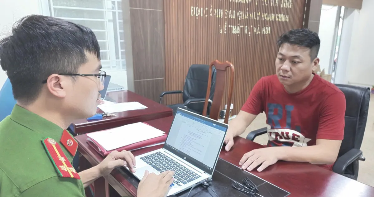 Triệt phá đường dây cá độ bóng đá hơn 200 tỷ đồng, khởi tố 9 đối tượng - Ảnh 2.