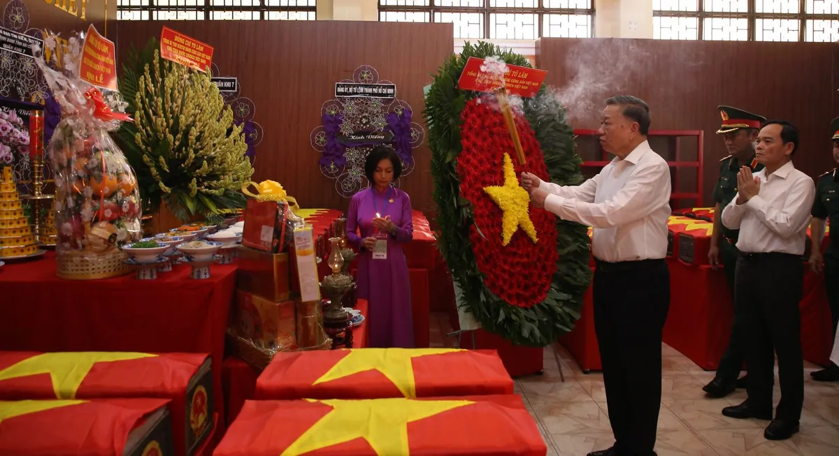 Tìm kiếm, quy tập hài cốt liệt sĩ bằng trách nhiệm và tình cảm sâu nặng nhất - Ảnh 2.