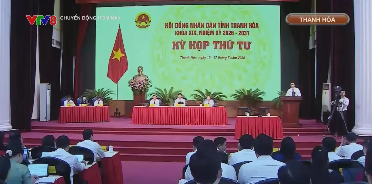 Nghị trường Thanh Hóa: Không né tránh những "vùng lõm" giáo dục và công nghệ- Ảnh 1. Nghị trường Thanh Hóa: Không né tránh những "vùng lõm" giáo dục và công nghệ- Ảnh 1.