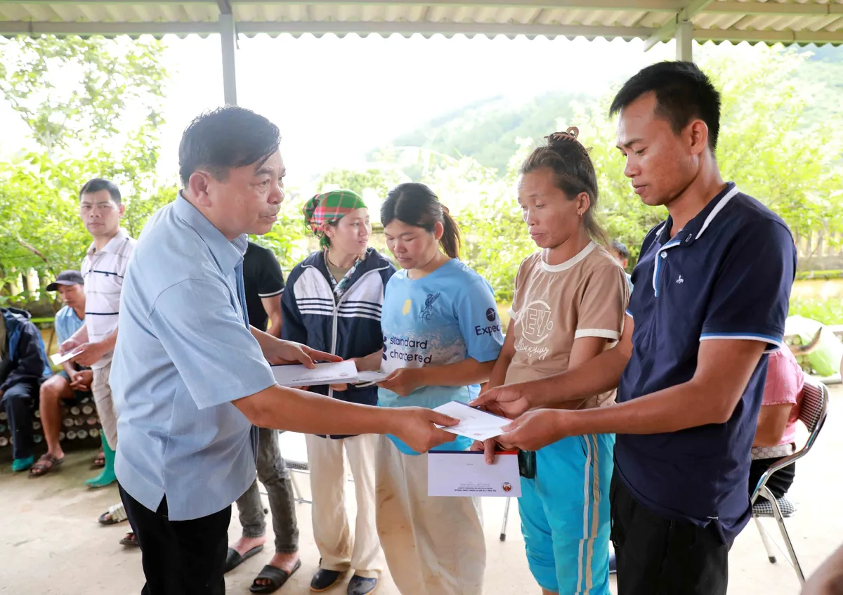 Lai Châu: Khẩn trương hàn gắn vùng lũ, ổn định cuộc sống Nhân dân - Ảnh 5.