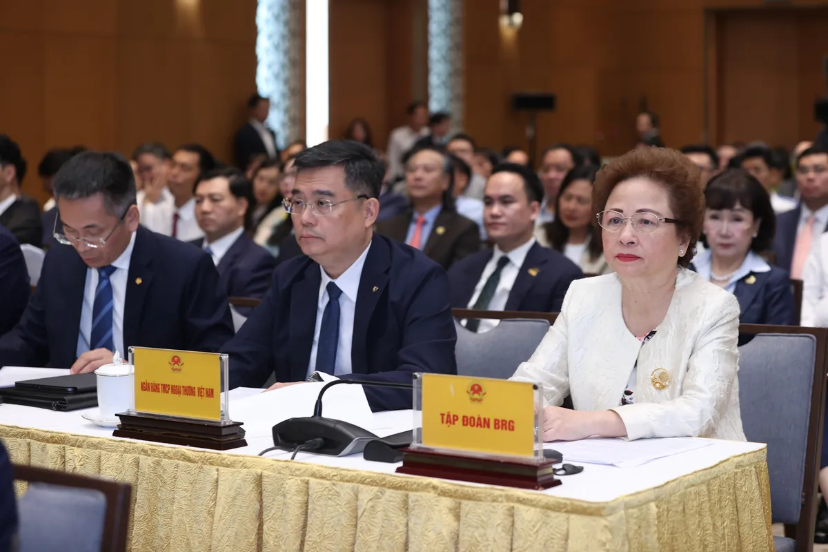 Nhận diện 6 điểm nghẽn cần tháo gỡ để khơi thông nguồn lực cho doanh nghiệp
- Ảnh 2.