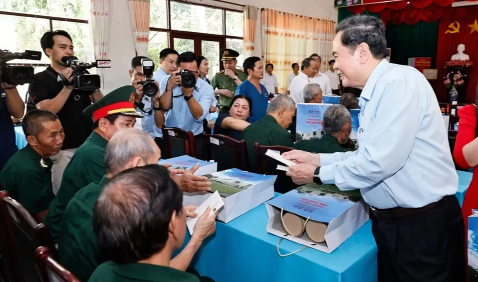 Sẽ tăng mức trợ cấp cho thương binh, bệnh binh, thân nhân liệt sĩ - Ảnh 3.