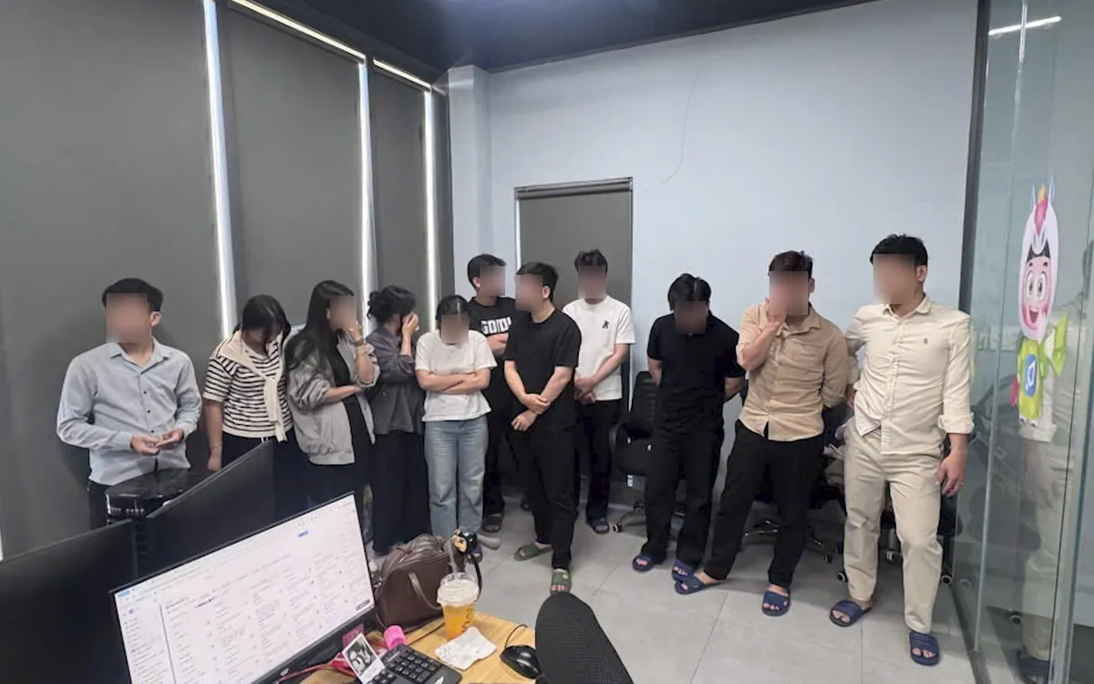 Triệt phá đường dây lừa đảo núp bóng “Hệ sinh thái khởi nghiệp” Canvanex, chiếm đoạt hơn 100 tỷ đồng - Ảnh 7.