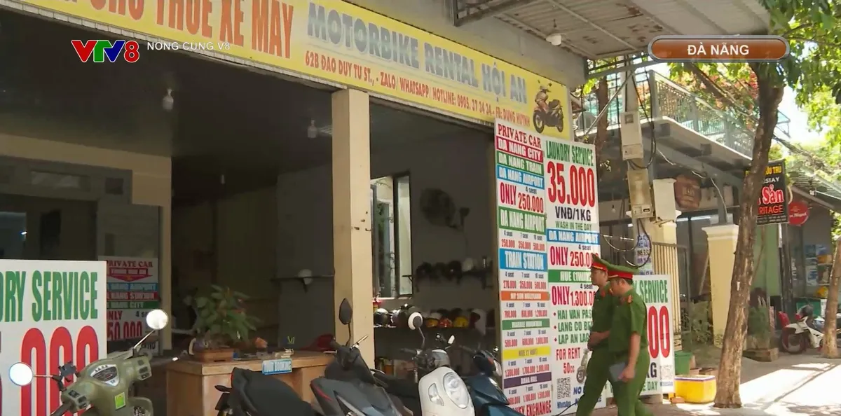 Đà Nẵng: Nâng cao ý thức người nước ngoài tham gia giao thông- Ảnh 3. Đà Nẵng: Nâng cao ý thức người nước ngoài tham gia giao thông- Ảnh 3.