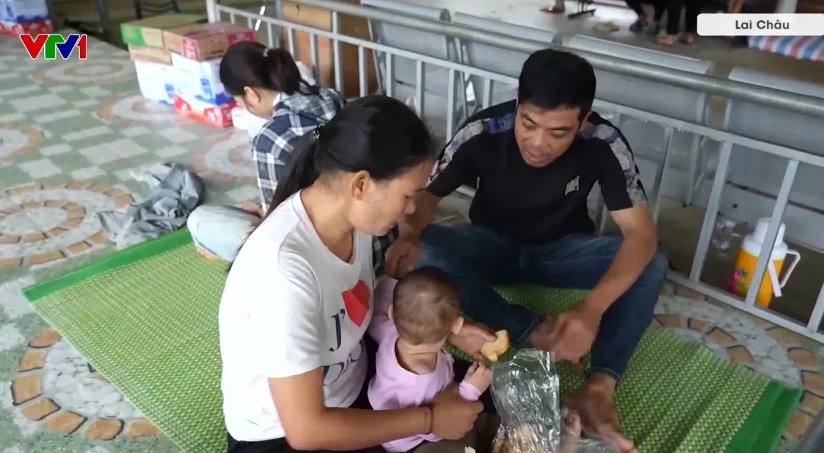 Nhiều gia đình ở Mường Than (Lai Châu) trắng tay sau lũ - Ảnh 2.