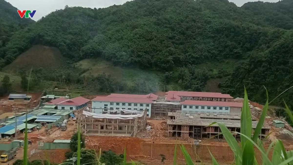 Bộ CHQS tỉnh Sơn La tăng tốc đưa trường học vùng biên về đích - Ảnh 5.