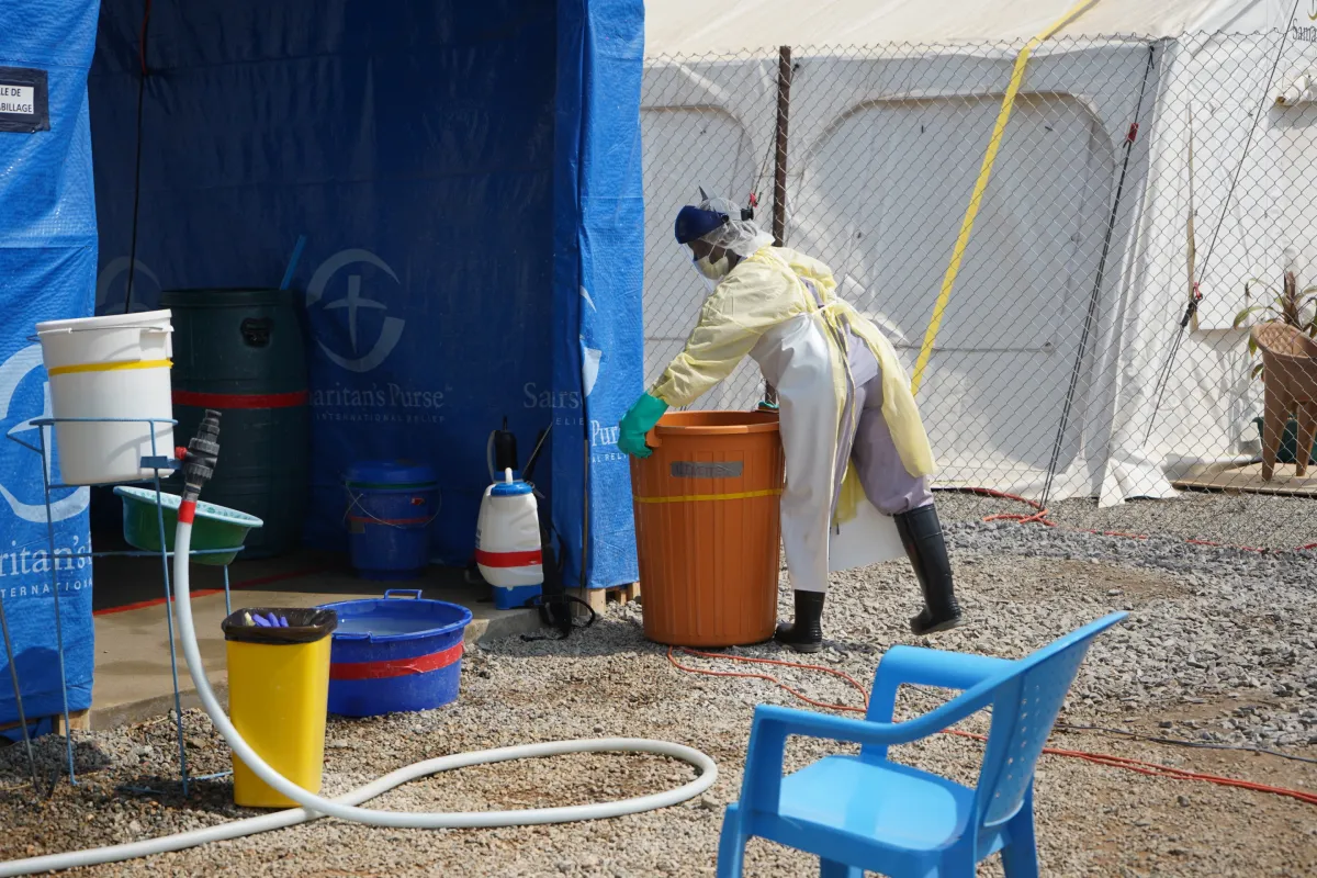 Dịch Ebola tại CHDC Congo lây lan nhanh, ít nhất 930 người tử vong- Ảnh 1.