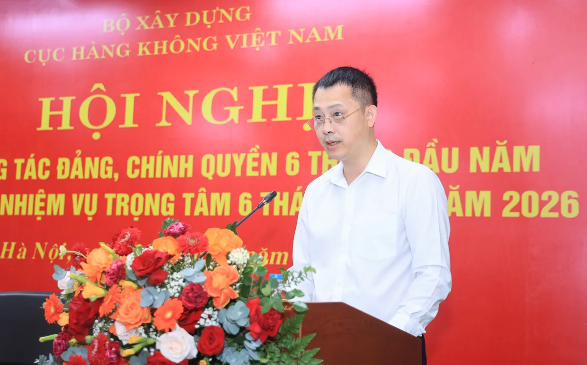 Hơn 45 triệu lượt h&agrave;nh kh&aacute;ch đi m&aacute;y bay trong 6 th&aacute;ng - Ảnh 2.