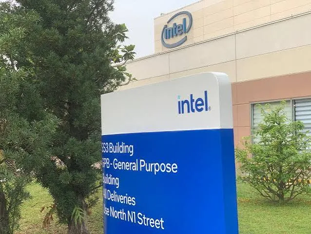 Intel tiếp tục t&aacute;i cơ cấu hoạt động trong lĩnh vực AI- Ảnh 1.