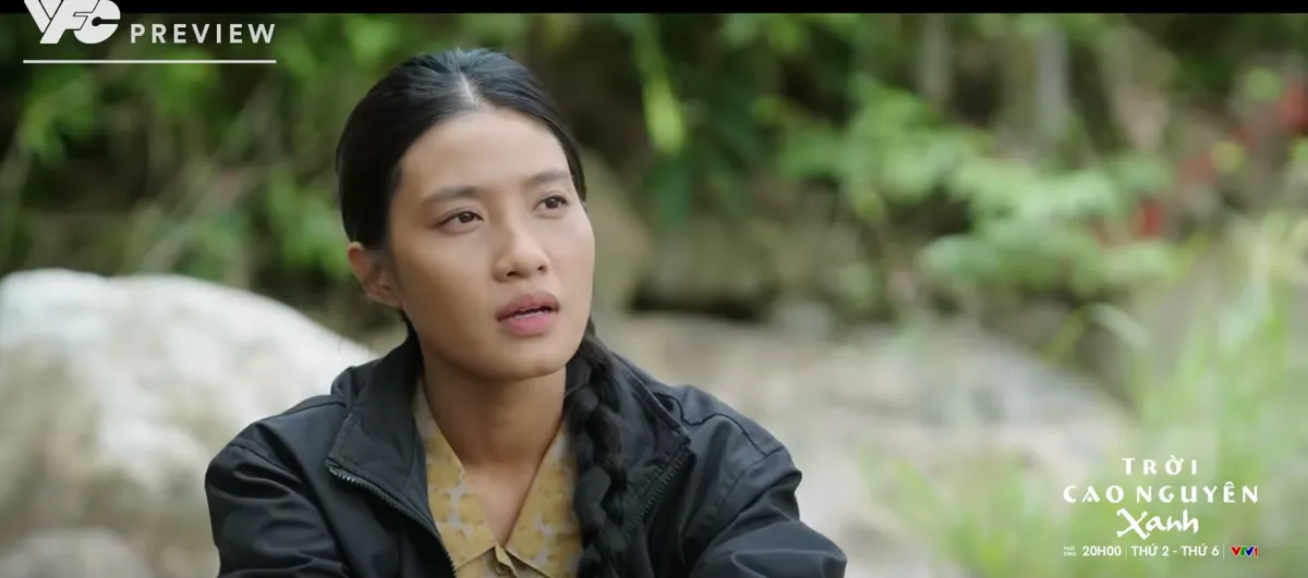Trời cao nguyên xanh - Tập 12: Tuấn phát hiện "tổ chuồn chuồn" của nhóm phản động - Ảnh 2.