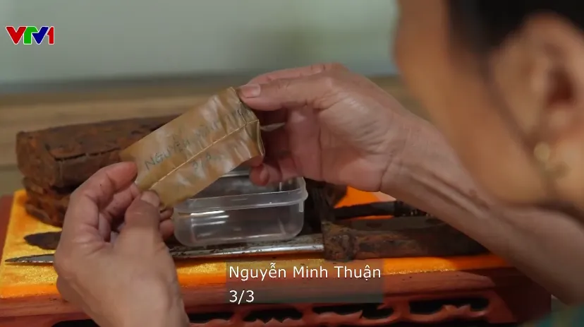 NHỮNG KỶ VẬT HÉ MỞ CUỘC TRỞ VỀ XÚC ĐỘNG - Ảnh 1.