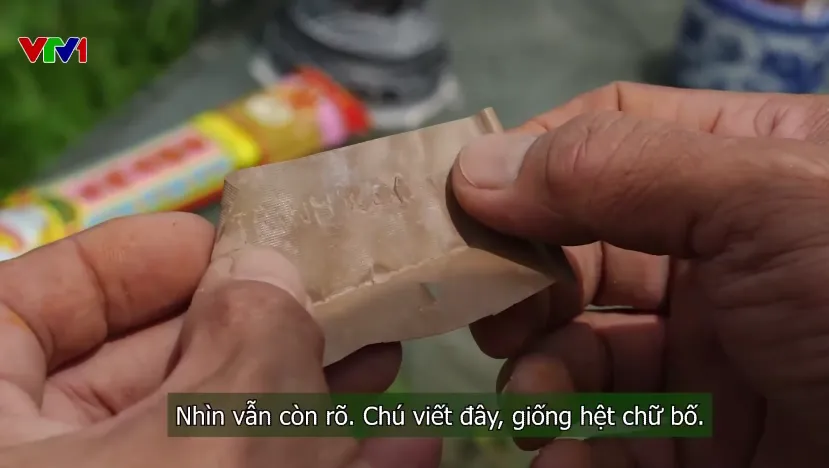 NHỮNG KỶ VẬT HÉ MỞ CUỘC TRỞ VỀ XÚC ĐỘNG - Ảnh 2.