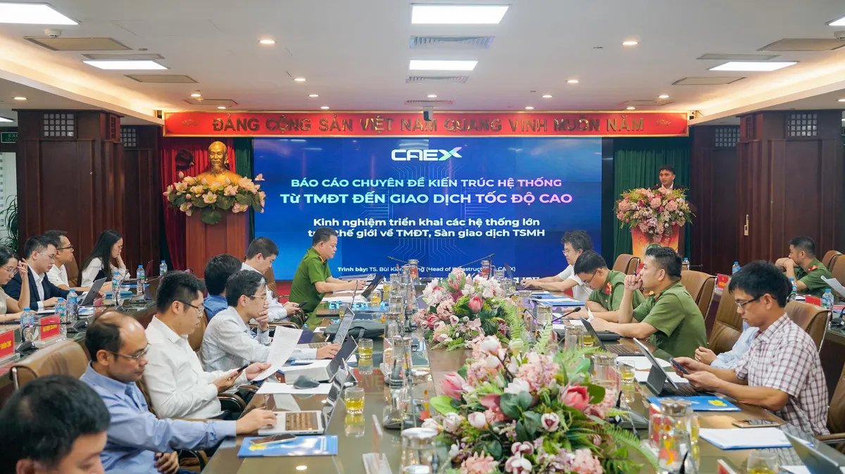 Hội thảo g&oacute;p &yacute; x&acirc;y dựng ứng dụng định danh quốc gia VNeID v&agrave; ho&agrave;n thiện Luật Định danh, x&aacute;c thực điện tử - Ảnh 2.