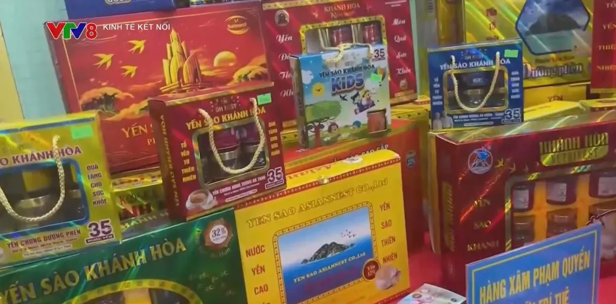 Tăng cường giám sát, quản lý thị trường yến sào- Ảnh 1. Tăng cường giám sát, quản lý thị trường yến sào- Ảnh 1.