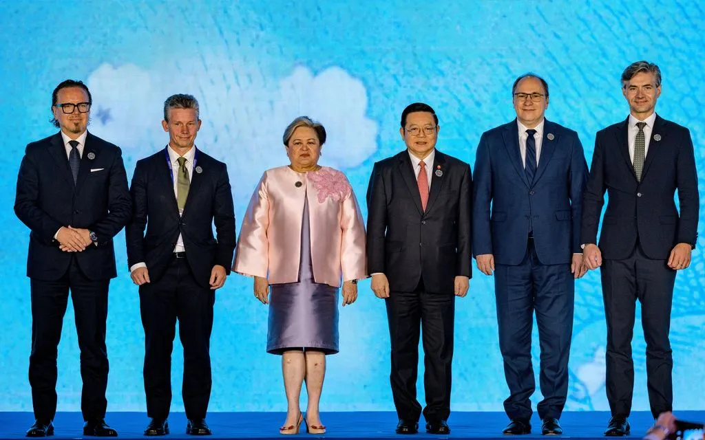 Các đại biểu tại lễ ký Hiệp ước Thân thiện và Hợp tác ở Đông Nam Á tại Philippines ngày 24/7/2026 (Ảnh: AP)