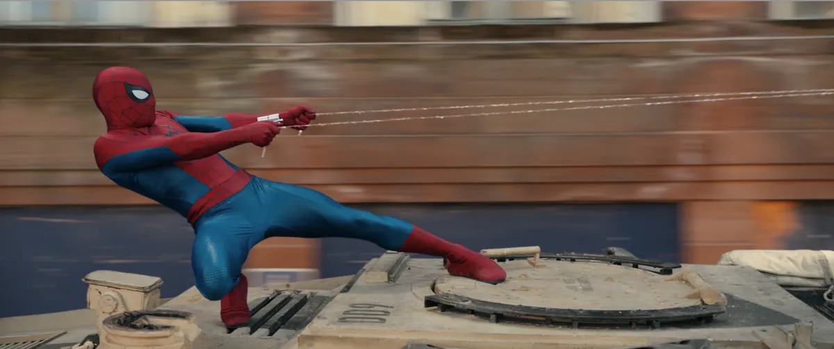 "Người nhện: Khởi đầu mới": Hành trình trưởng thành của Peter Parker cô đơn - Ảnh 2.