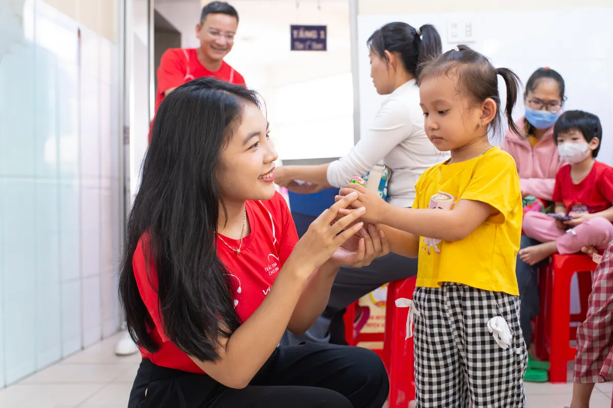 Kh&aacute;m s&agrave;ng lọc tim bẩm sinh - Trao cơ hội sống khỏe cho trẻ em tr&ecirc;n địa b&agrave;n tỉnh Kh&aacute;nh H&ograve;a- Ảnh 10.