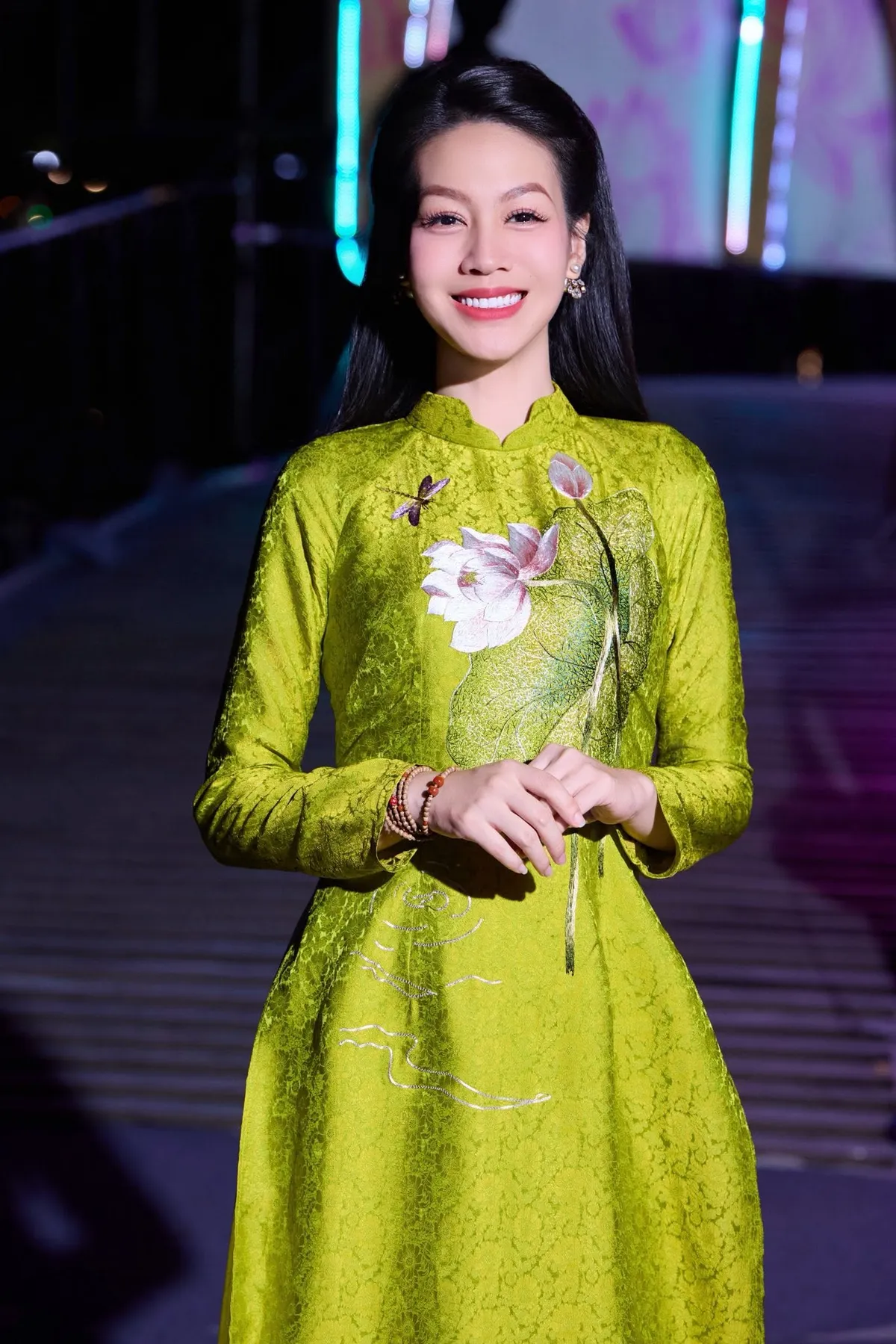 Điểm mặt những MC dẫn chương trình cầu truyền hình Sao sáng dẫn đường - Ảnh 1.