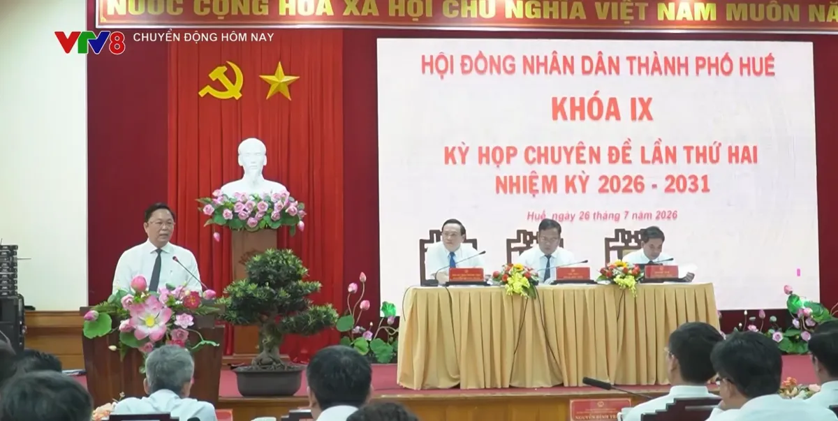HĐND thành phố Huế bầu tín nhiệm Chủ tịch UBND TP. Huế - Đồng chí Lê Trí Thanh, Phó Bí thư Thành ủy Huế đạt tỷ lệ nhất trí cao- Ảnh 4. HĐND thành phố Huế bầu tín nhiệm Chủ tịch UBND TP. Huế - Đồng chí Lê Trí Thanh, Phó Bí thư Thành ủy Huế đạt tỷ lệ nhất trí cao- Ảnh 4.