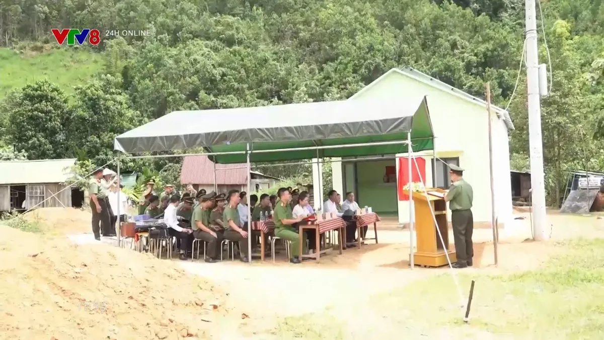 C&ocirc;ng an th&agrave;nh phố Đ&agrave; Nẵng x&acirc;y dựng m&aacute;i ấm bi&ecirc;n cương cho gia đ&igrave;nh ch&iacute;nh s&aacute;ch- Ảnh 1.
