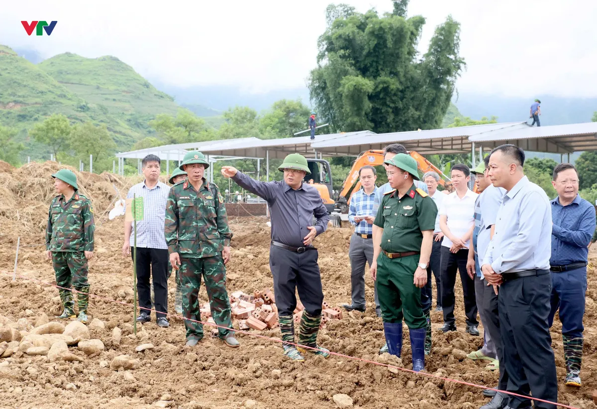 Lai Châu: Chung sức dựng lại cuộc sống cho người dân vùng lũ Mường Than - Ảnh 4.