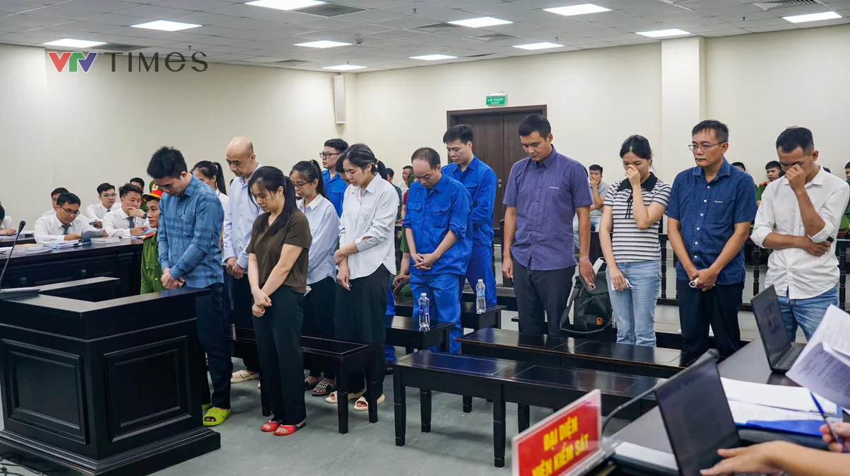 Sản xuất h&agrave;ng trăm tấn thực phẩm chức năng giả: Cựu chủ tịch MediUSA bị đề nghị 15-18 năm t&ugrave;  - Ảnh 4.