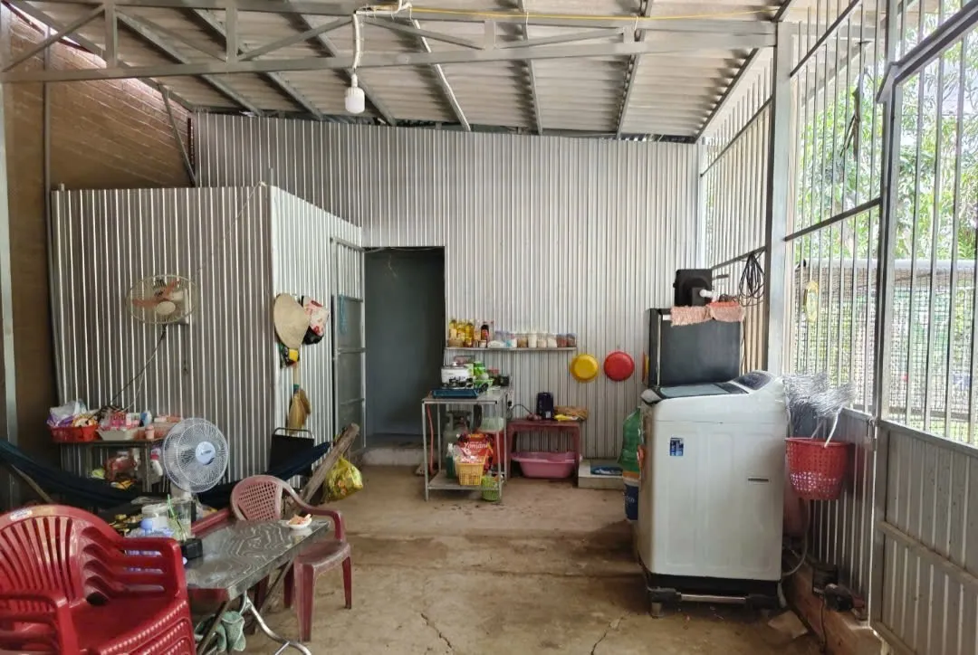 Giấc mơ khỏe mạnh của bé gái hơn một tuổi còn dang dở vì gia cảnh quá khó khăn - Ảnh 2.