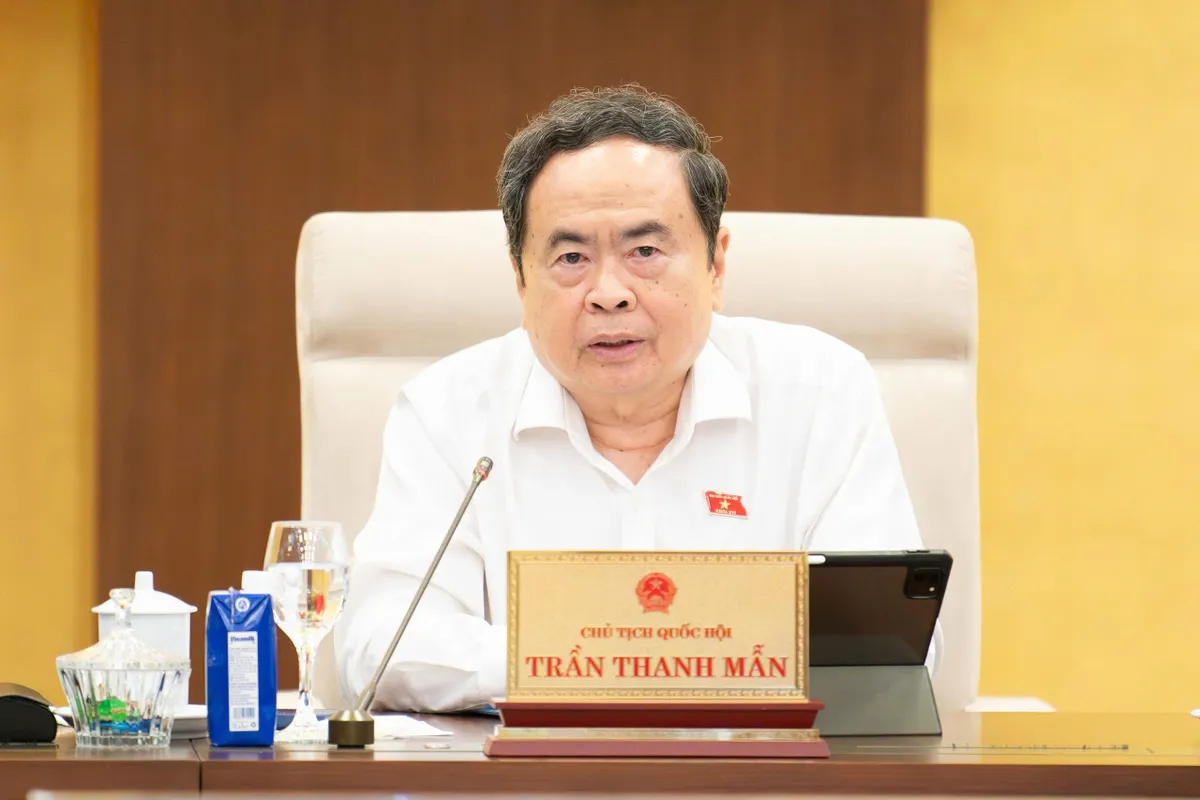Ph&acirc;n quyền mạnh hơn, triệt để hơn cho c&aacute;c địa phương - Ảnh 2.