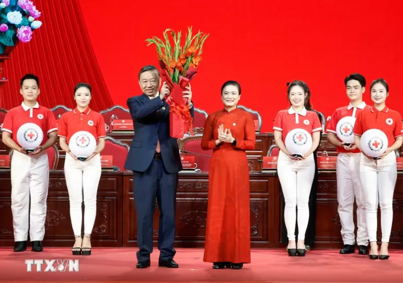 Tổng B&iacute; thư, Chủ tịch nước T&ocirc; L&acirc;m giữ cương vị Chủ tịch danh dự Hội chữ thập Đỏ- Ảnh 3.