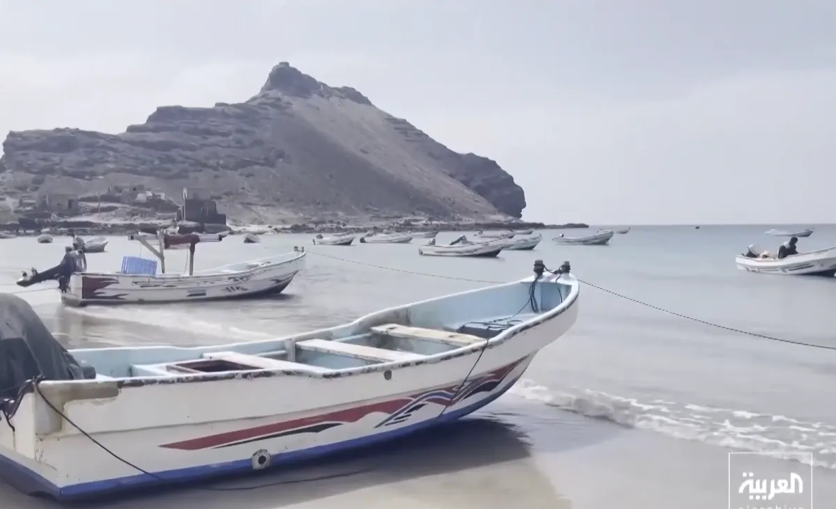 Lượng t&agrave;u qua eo biển Bab al-Mandeb giảm hơn 50% - Ảnh 1.