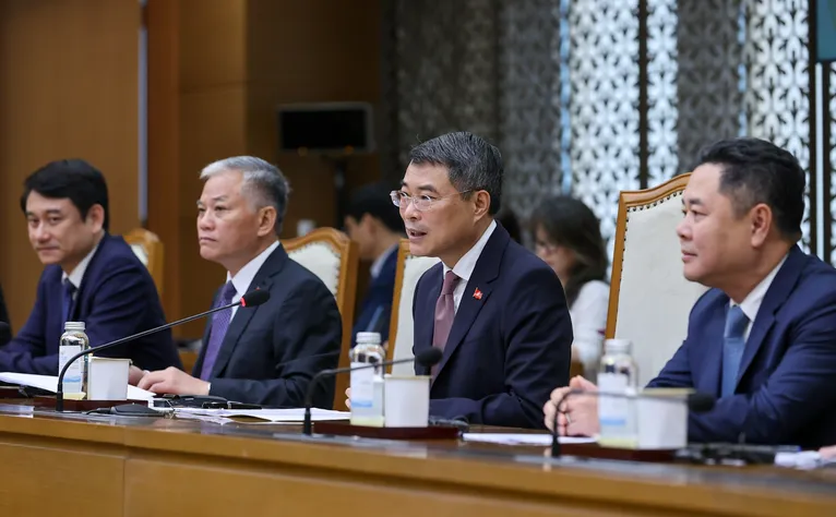 IMF tiếp tục l&agrave; cầu nối quan trọng hỗ trợ việt nam ph&aacute;t triển - Ảnh 2.
