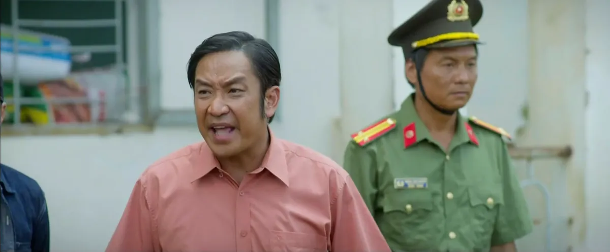Trời cao nguyên xanh - Tập 15: Bà con Tơ Rơi bị kích động phá kho của xã - Ảnh 6.